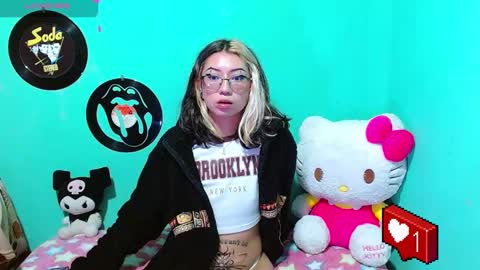 Snapshot of squirt_charlotte chatting on 12.14.24  HELLO WELCOME MY NAME IS CHARLOTTE OY A NEW GIRL   online show from 12.14.24