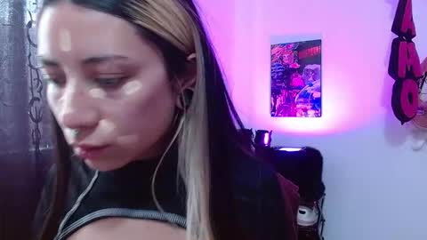 Snapshot of squirt_charlotte chatting on 10.06.25  HELLO WELCOME MY NAME IS CHARLOTTE OY A NEW GIRL   online show from 10.06.25