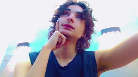 ethan online show from 10.04.25