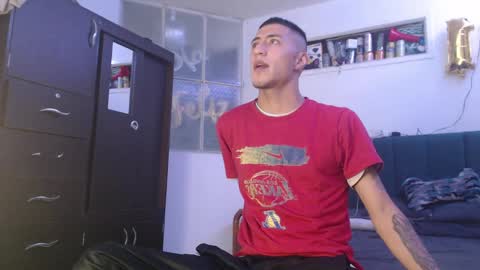 Snapshot of sr_porn01 chatting on 01.16.25 sr_porn01 online show from 01.16.25