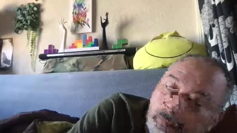 Snapshot of srekos38 chatting on 10.04.25 srekos38 online show from 10.04.25