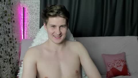 Snapshot of srygafon chatting on 11.11.25 MARCUS online show from 11.11.25