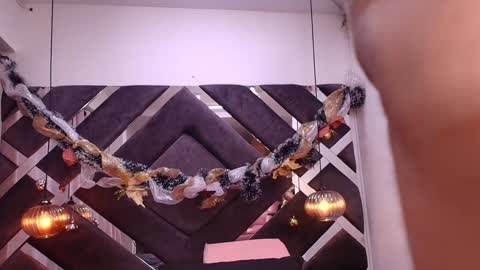 samantha online show from 12.23.24