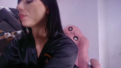 samantha online show from 12.29.24