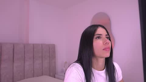 Snapshot of ss_samantha chatting on 01.17.26 samantha online show from 01.17.26