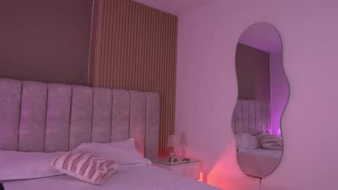 Snapshot of ss_samantha chatting on 02.10.26 samantha online show from 02.10.26