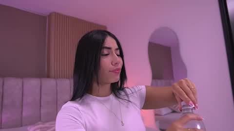 Snapshot of ss_samantha chatting on 02.17.26 samantha online show from 02.17.26