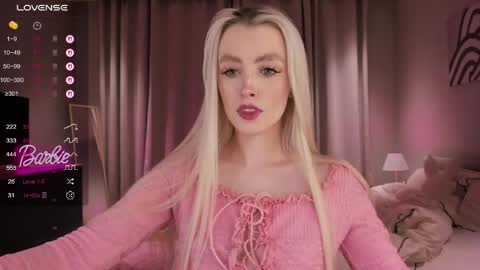 Alexandra online show from 04.14.26