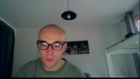 ssenzo online show from 12.04.24