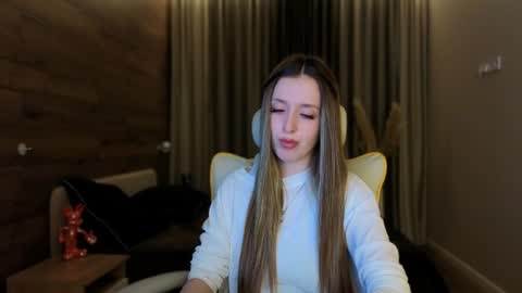 Chloe online show from 07.02.26