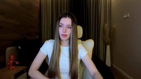 Chloe online show from 07.15.26