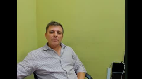 Snapshot of stacattoff chatting on 10.16.25 stacattoff online show from 10.16.25