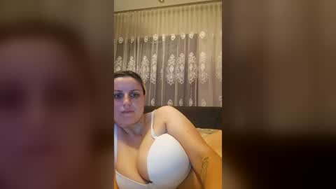Amelly online show from 08.05.26