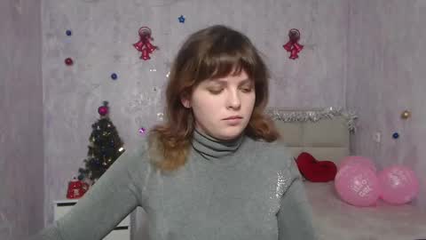 Snapshot of staceylex chatting on 12.25.24 Stacey online show from 12.25.24