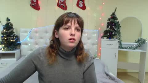 Snapshot of staceylex chatting on 12.27.24 Stacey online show from 12.27.24