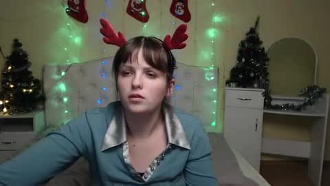 Snapshot of staceylex chatting on 12.27.24 Stacey online show from 12.27.24