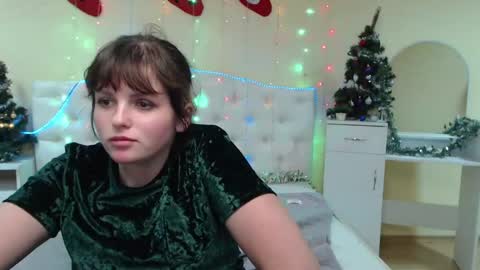 Snapshot of staceylex chatting on 01.08.25 Stacey online show from 01.08.25