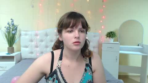 Snapshot of staceylex chatting on 01.17.25 Stacey online show from 01.17.25