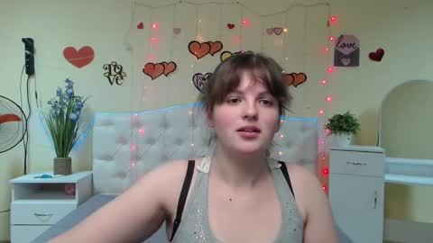 Snapshot of staceylex chatting on 02.22.25 Stacey online show from 02.22.25
