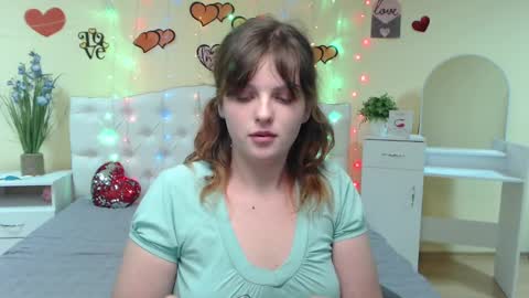 Snapshot of staceylex chatting on 03.03.25 Stacey online show from 03.03.25