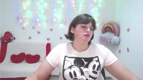 Snapshot of staceylex chatting on 10.07.25 Stacey online show from 10.07.25