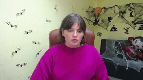 Snapshot of staceylex chatting on 10.18.25 Stacey online show from 10.18.25