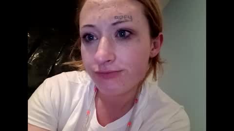 Snapshot of stacisavige chatting on 01.02.25 Sinserity online show from 01.02.25