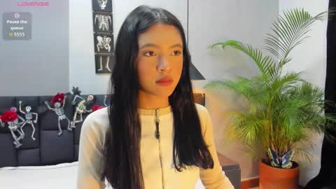 Snapshot of stacy_babby chatting on 10.22.25 stacy online show from 10.22.25