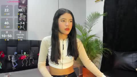 Snapshot of stacy_babby chatting on 10.23.25 stacy online show from 10.23.25