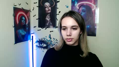 Stacy online show from 10.25.25