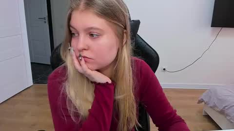 Stacy  online show from 02.22.25