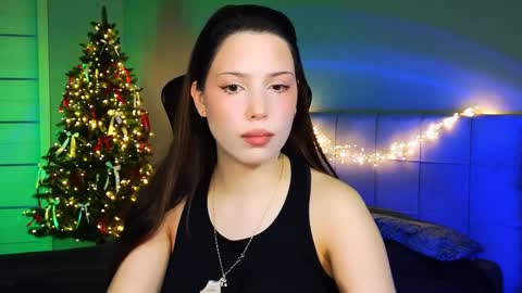 Snapshot of stacygonzales_ chatting on 01.06.25 Bye bye dear See you on December 3st online show from 01.06.25