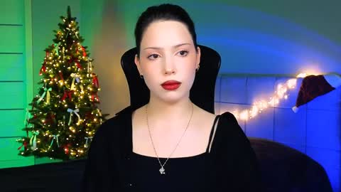 Snapshot of stacygonzales_ chatting on 01.23.25 Bye bye dear See you on December 3st online show from 01.23.25