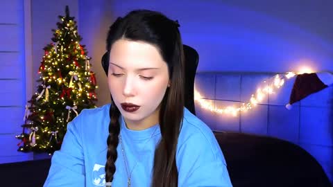 Snapshot of stacygonzales_ chatting on 01.24.25 Bye bye dear See you on December 3st online show from 01.24.25