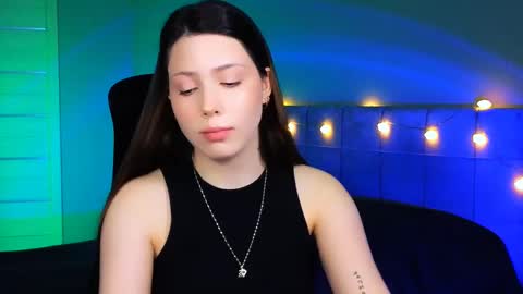 Snapshot of stacygonzales_ chatting on 02.21.25 Bye bye dear See you on December 3st online show from 02.21.25