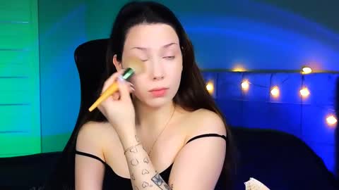 Snapshot of stacygonzales_ chatting on 02.28.25 Bye bye dear See you on December 3st online show from 02.28.25