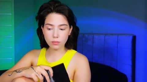 Snapshot of stacygonzales_ chatting on 09.10.25 Bye bye dear See you on December 3st online show from 09.10.25