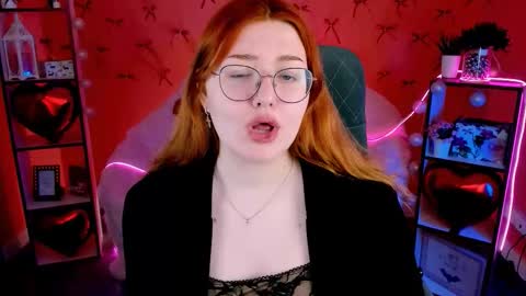 Snapshot of stacyjensen chatting on 02.15.26 Stasey online show from 02.15.26