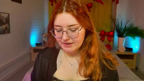 Snapshot of stacyjensen chatting on 02.18.26 Stasey online show from 02.18.26