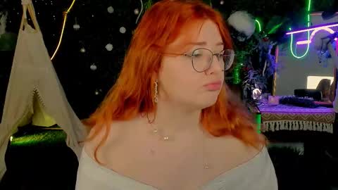 Snapshot of stacyjensen chatting on 02.20.26 Stasey online show from 02.20.26