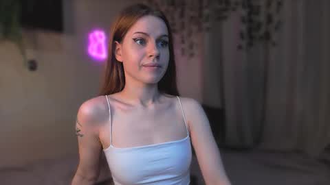 Snapshot of stacyloveforu chatting on 10.04.25 stacyloveforu online show from 10.04.25