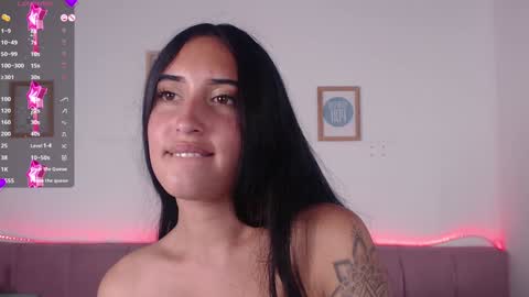 Snapshot of stacymaliibu chatting on 02.06.25 Stacy online show from 02.06.25