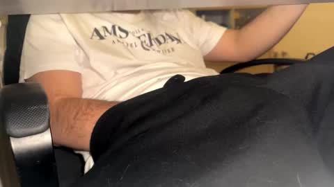 stang_ online show from 11.26.25