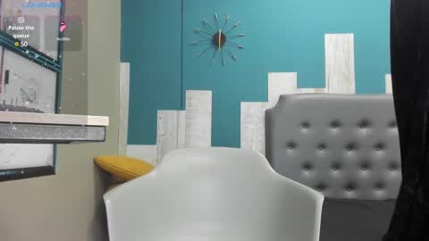 Snapshot of stanlycupper333 chatting on 01.06.25 Stanly online show from 01.06.25