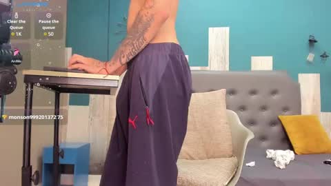 Snapshot of stanlycupper333 chatting on 02.24.25 Stanly online show from 02.24.25