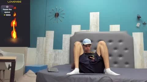 Snapshot of stanlycupper333 chatting on 02.28.25 Stanly online show from 02.28.25