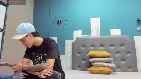 Snapshot of stanlycupper333 chatting on 03.01.25 Stanly online show from 03.01.25