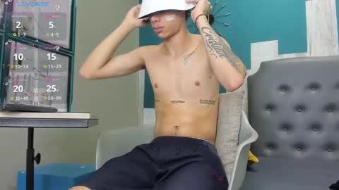 Snapshot of stanlycupper333 chatting on 03.01.25 Stanly online show from 03.01.25