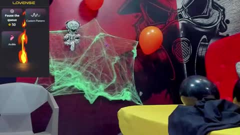 Snapshot of stanlycupper333 chatting on 10.29.25 Stanly online show from 10.29.25