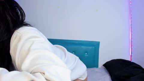 Snapshot of star_darling chatting on 12.29.24 S T A R online show from 12.29.24